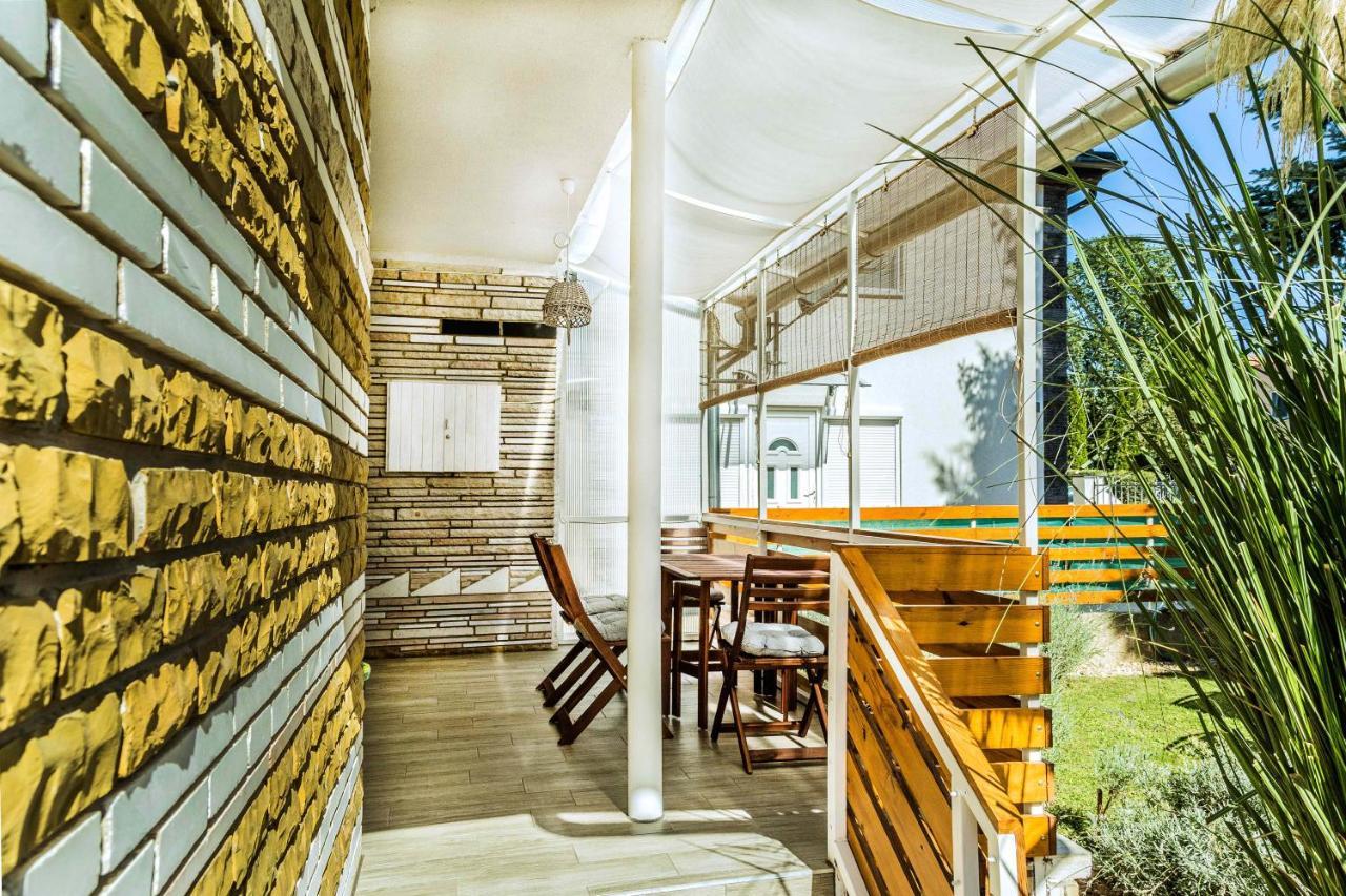 Green Stone Apartments Hajdúszoboszló Екстериор снимка