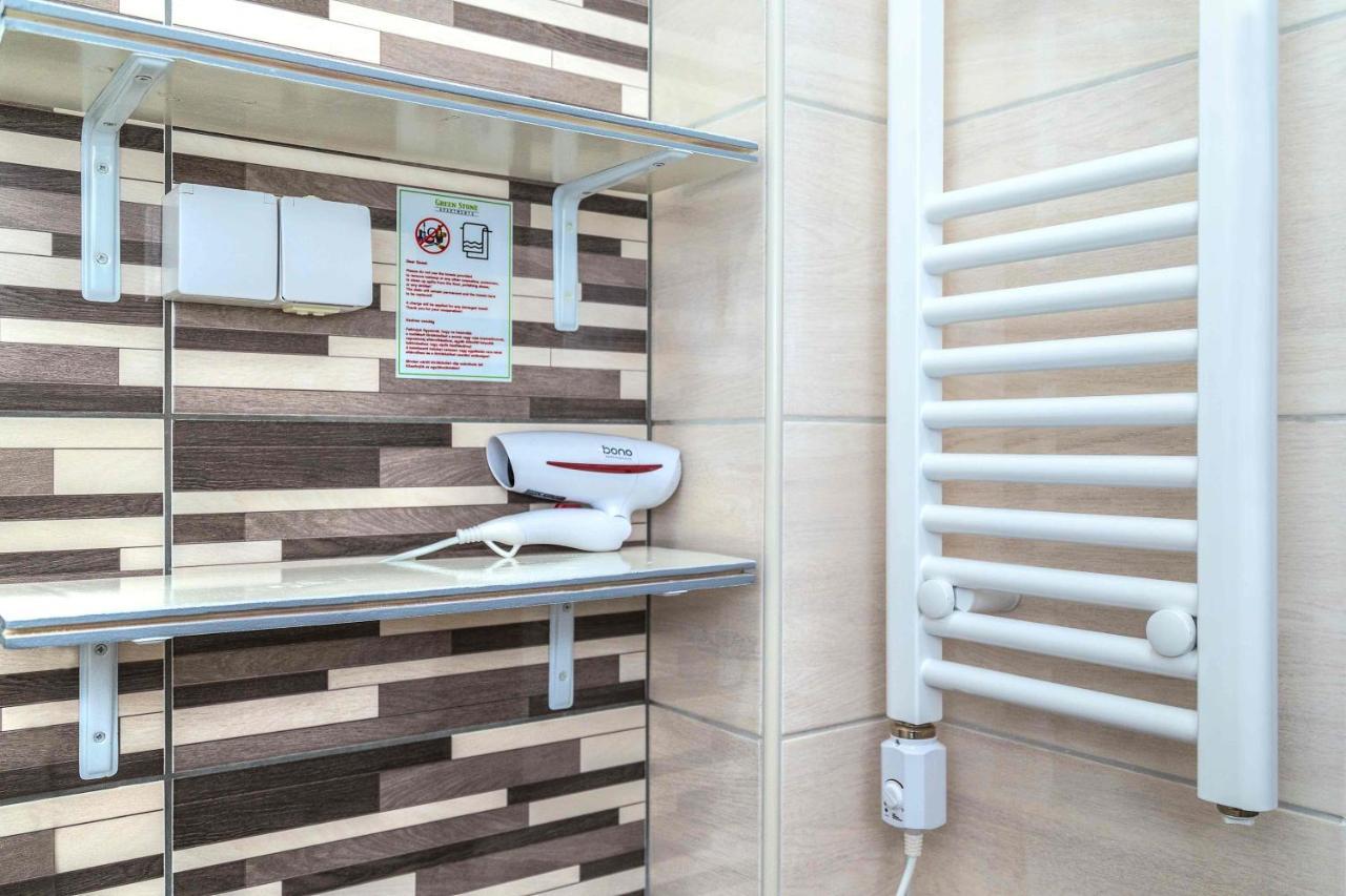 Green Stone Apartments Hajdúszoboszló Екстериор снимка
