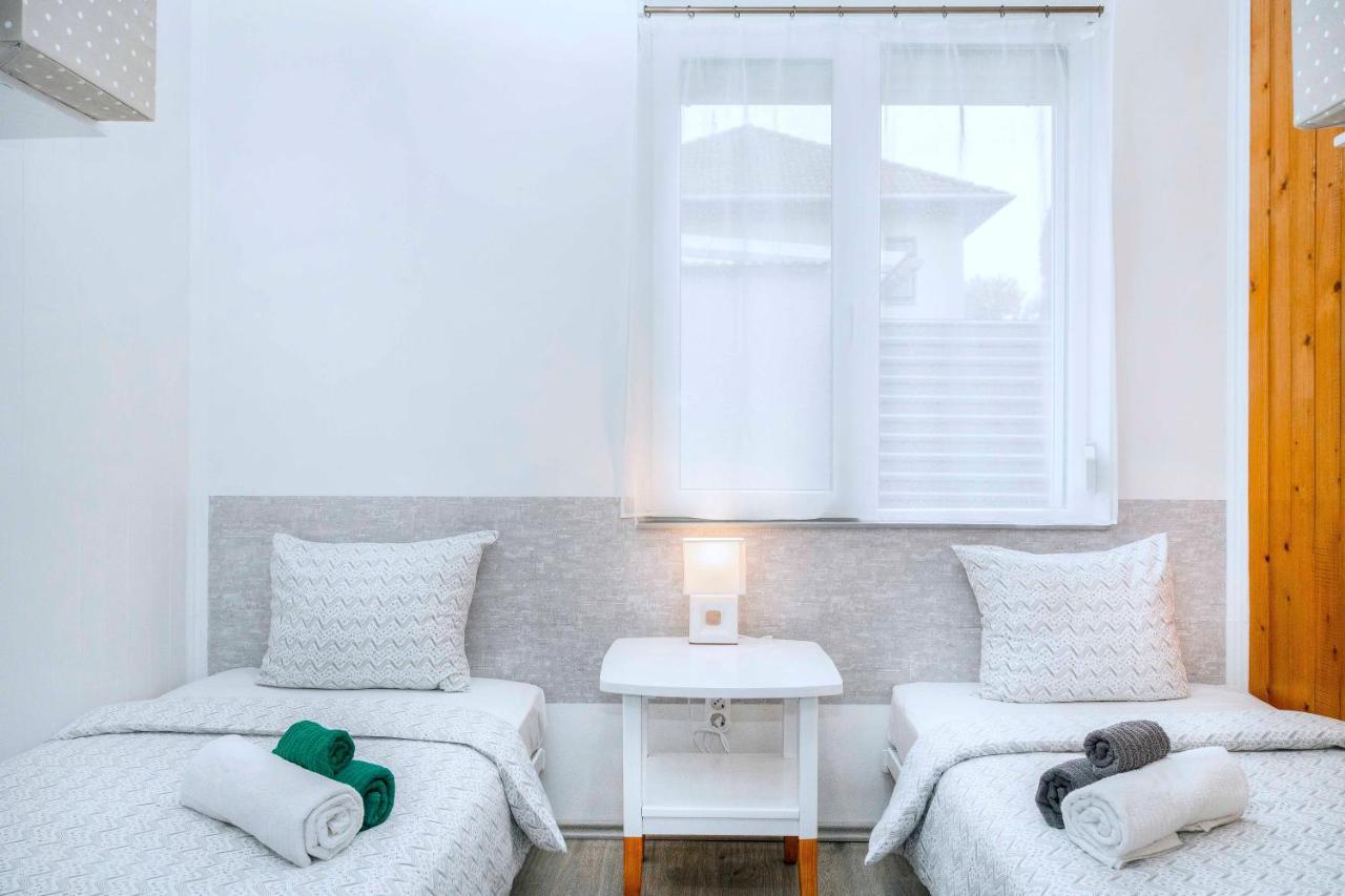 Green Stone Apartments Hajdúszoboszló Екстериор снимка